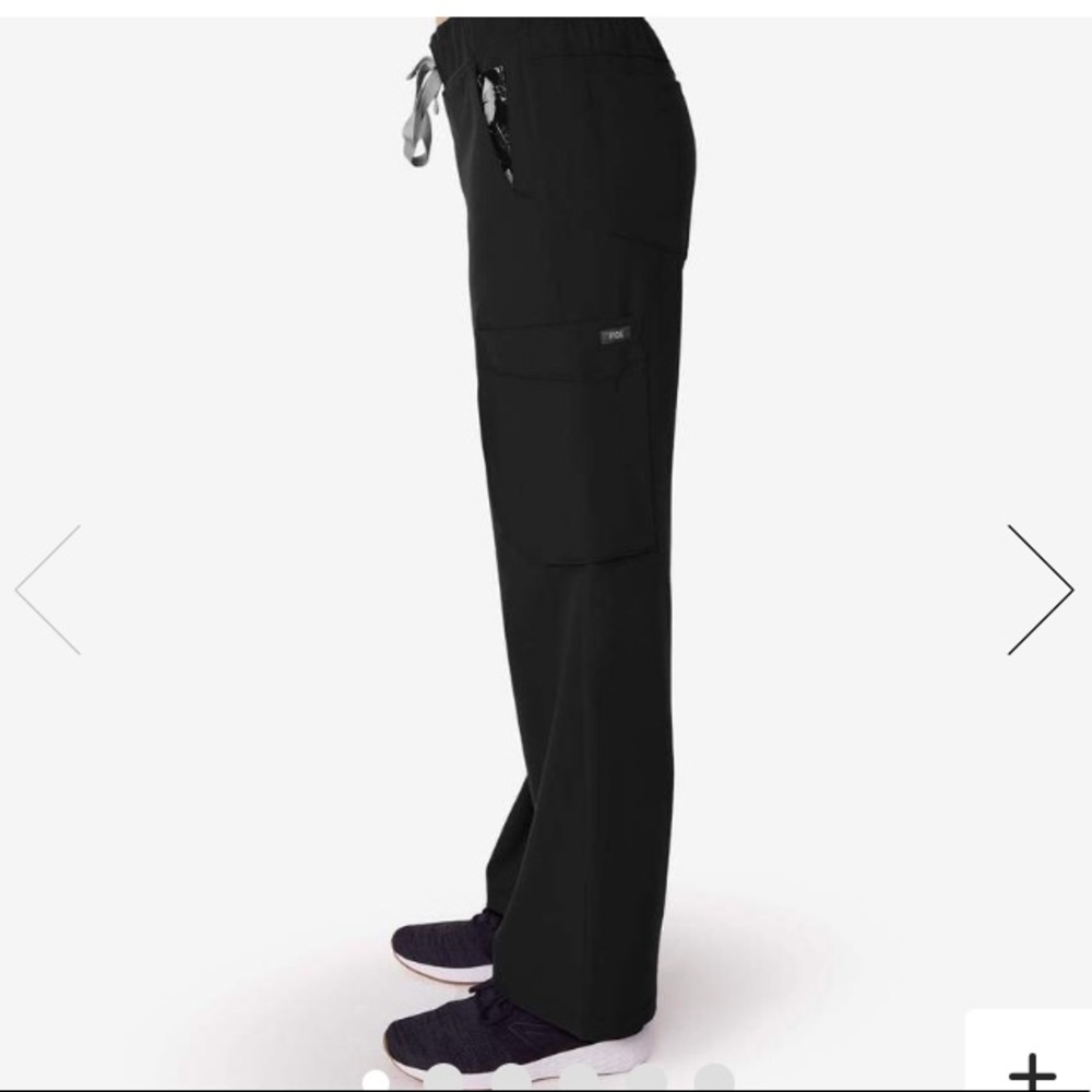 Figs Wide-Leg Cargo Scrub Pant - NEW Black S